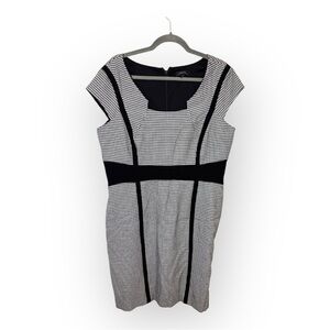 Tahari Arthur S Levine Black White Houndstooth Dress Work Office Size 16